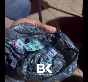 (Video) Drug seller refuses to swallow her own pills