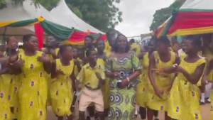 Watch headmistress dance with students at Methodist A/C Junior High SchoolWatch headmistress dance with students at Methodist A/C Junior High School