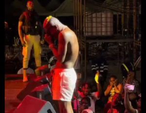 Watch the moment Shatta Wale cried during performance