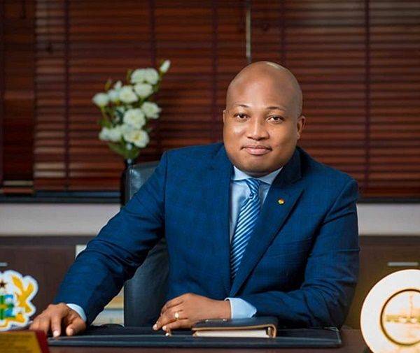 Past Criticism Returns to Haunt Ablakwa and Gyampo as Vice President Heads for Medical Care Overseas