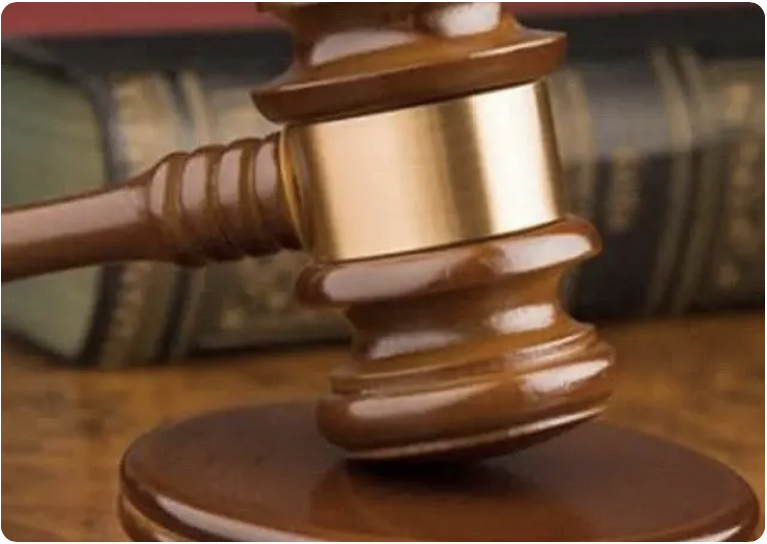 CCTV Exposes Accra Painter Accused of Sneaking Out GH₵1M Cables from Bank of Ghana