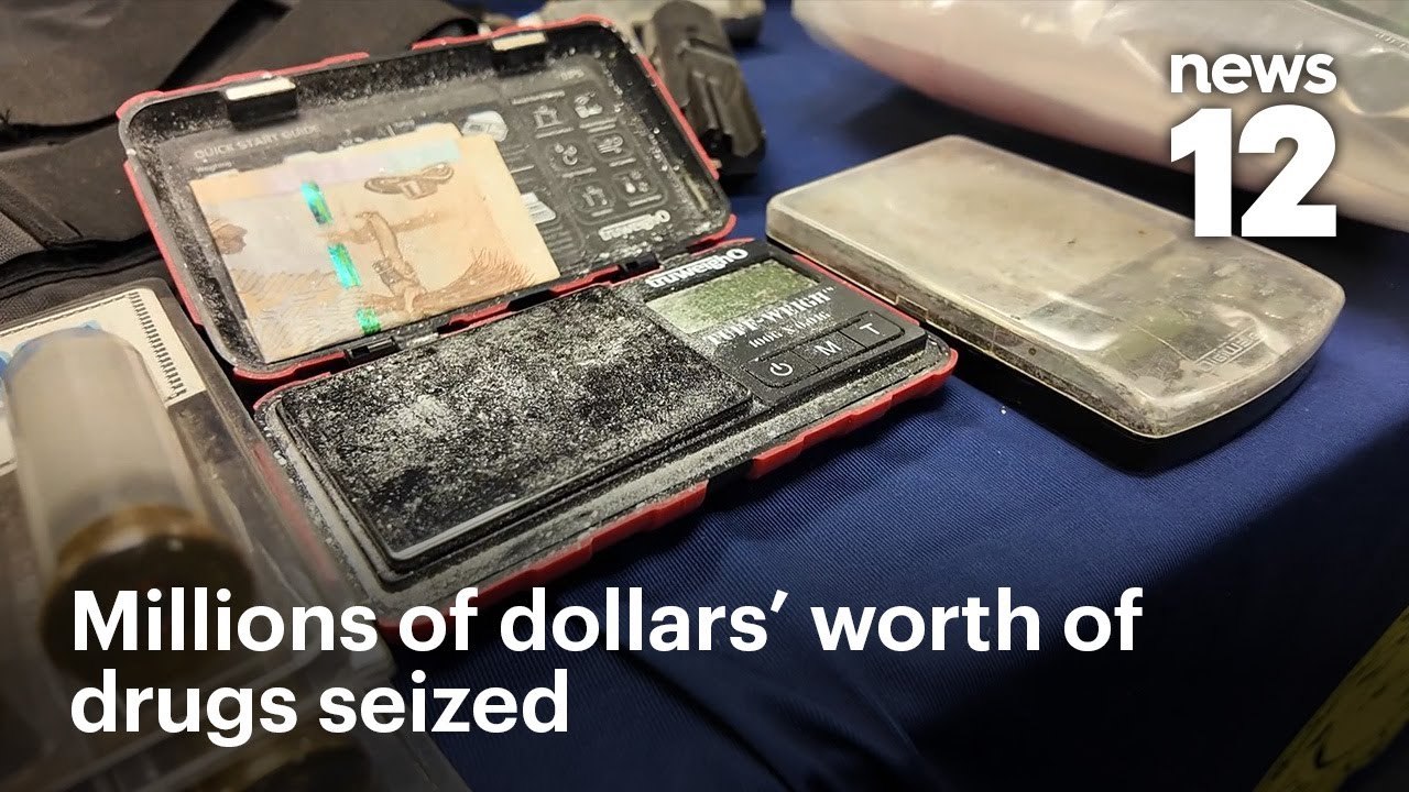 Couple Accused of Running Drug Ring Using Fake Police Car
