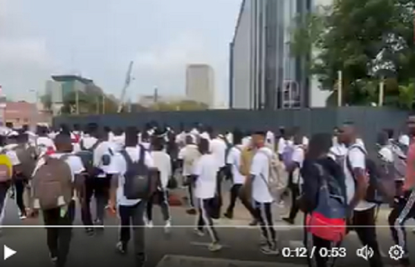 (Video) Frustrated GAF Recruits Demand Their Appointment Letters in Protest