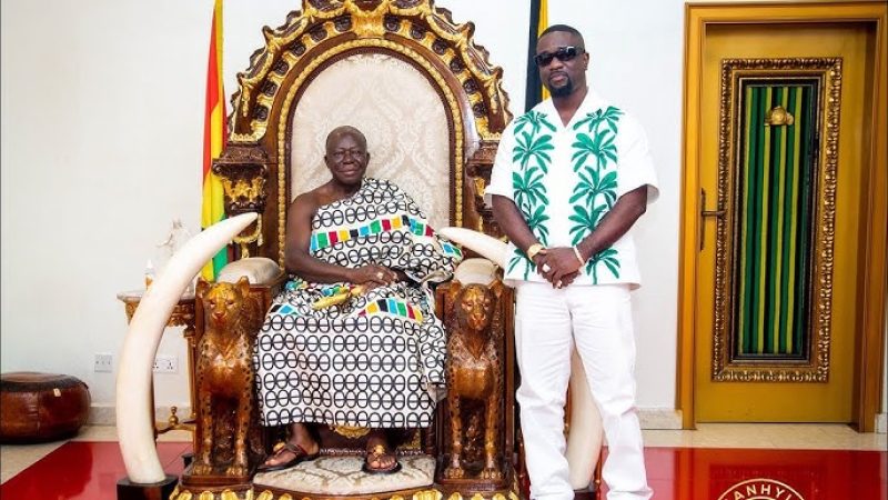 Otumfuo Sends Strong Message to Sarkodie Ahead of Rapperholic Concert in Kumasi